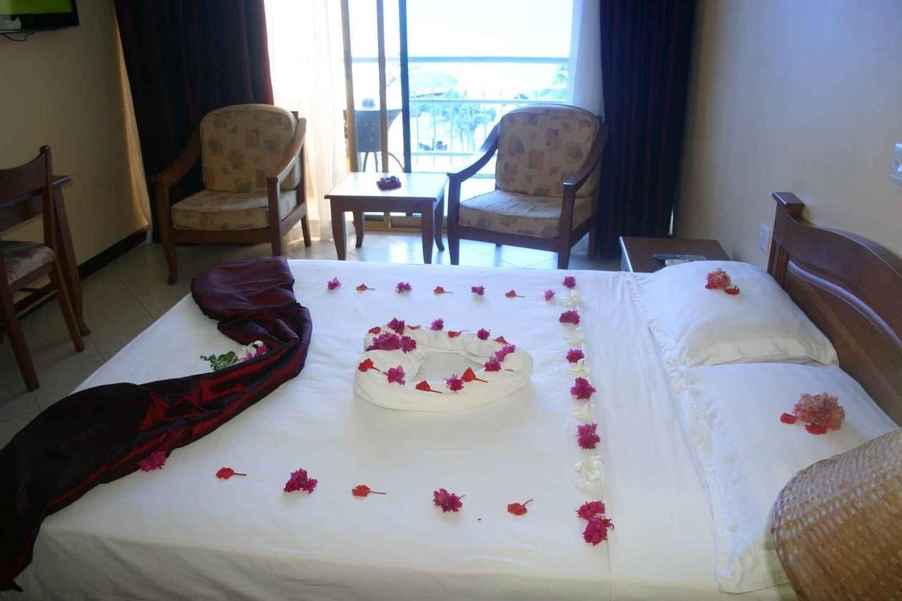 Giraffe Ocean View Hotel Daressalam Exterior foto
